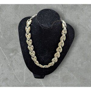 Coro‎ Necklace silver tone Textured 16" Stunning Retro Style jewelry vintage